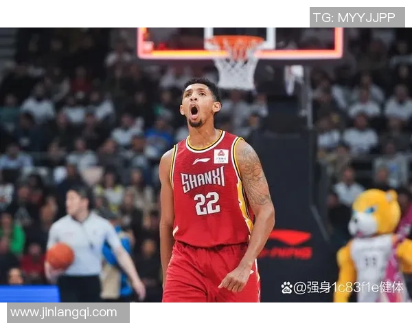 12月15日NBA精彩对决雷霆队与掘金队的巅峰对抗录像回放
