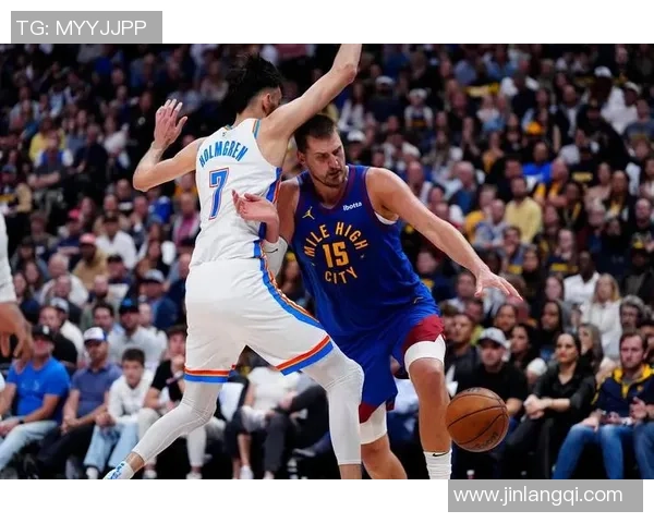 勇士与雷霆G6激战正酣纬来体育全程直播精彩瞬间回顾 勇士与雷霆G6激战正酣纬来体育全程直播精彩瞬间回顾