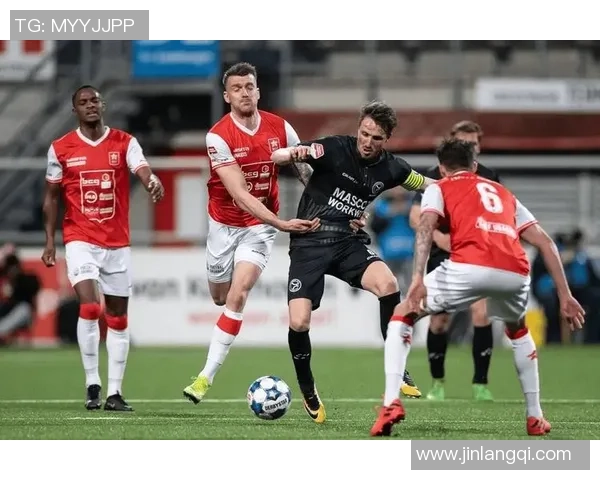 格拉夫夏普与乌德勒支青年队的精彩对决分析与赛后点评 格拉夫夏普与乌德勒支青年队的精彩对决分析与赛后点评